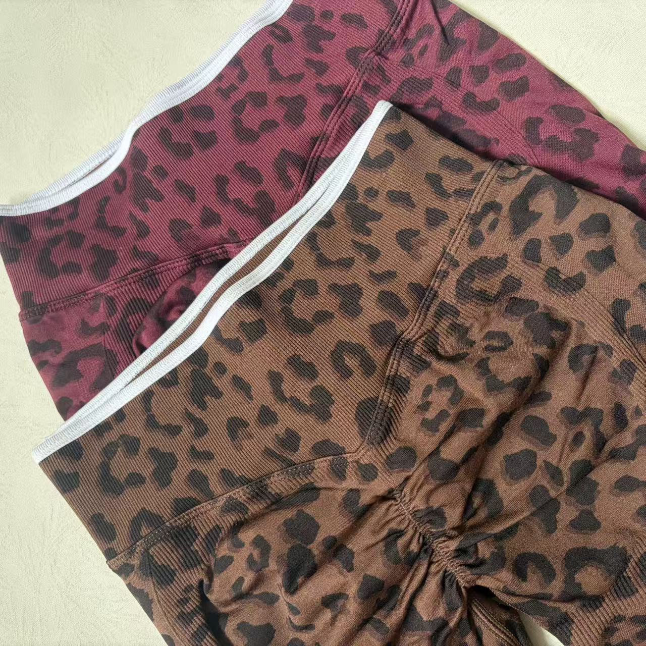 LOGO High Waist Sculpt Scrunch - Yoga Fitness Logo Design recension och pris